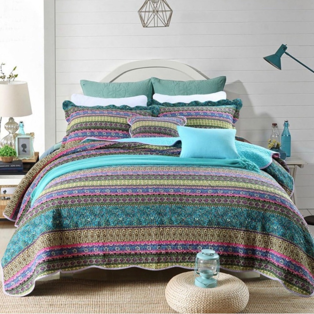 Twin Quilted Bedding & Sheet Set